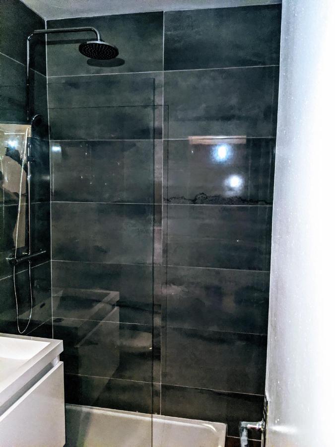 T1 Centre De Valence Apartman Valence  Kültér fotó